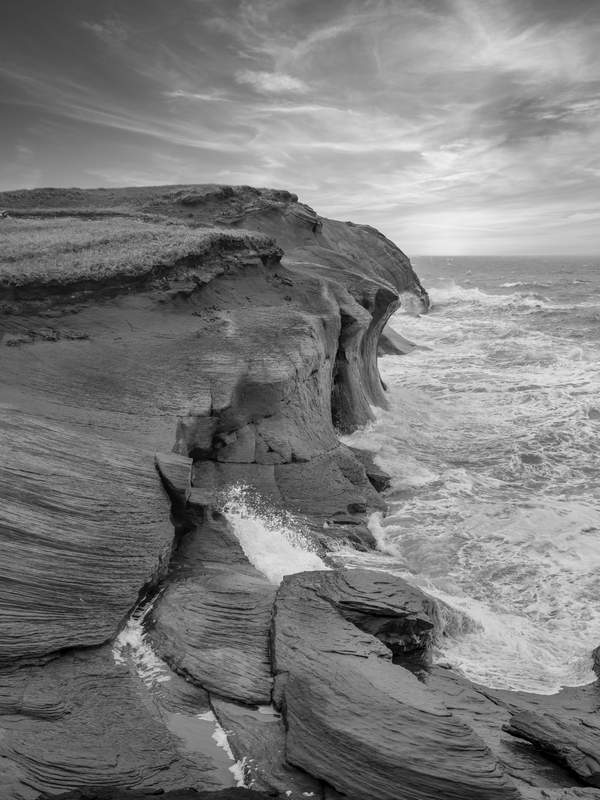 Iles De La Madeleine cliffs black and white Print