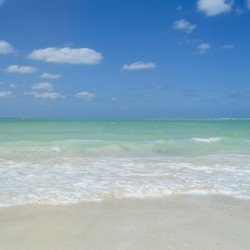 Awesome Cuban aqua beach water 4