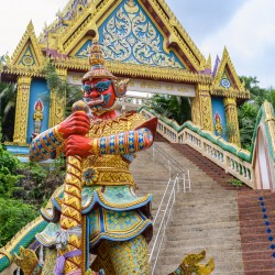 Wat Khao Rang Temple entrance