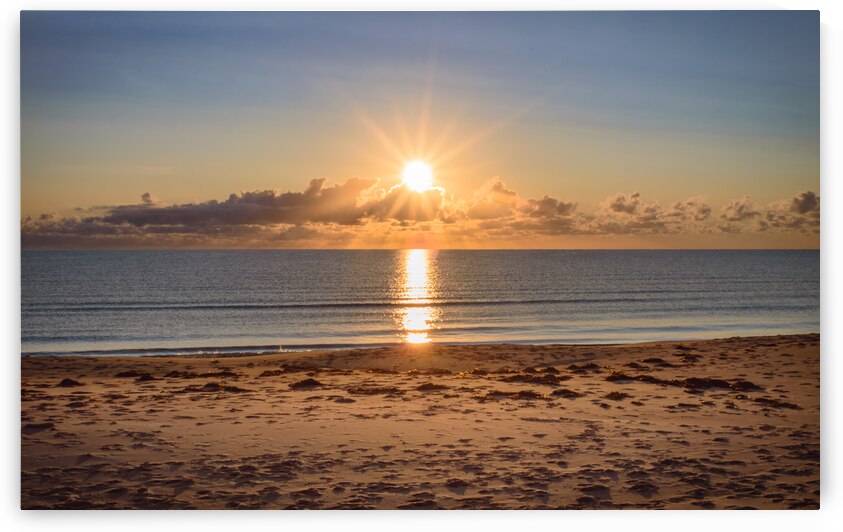 Panmure Island beach sunrise by Justin Richard Batten