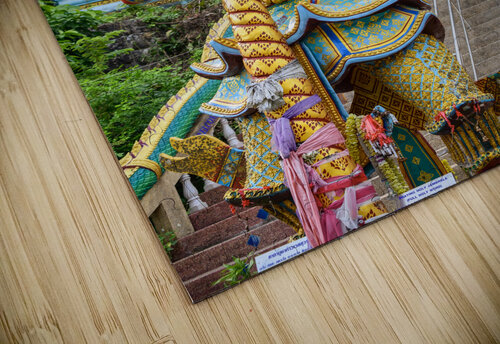Wat Khao Rang Temple entrance Justin Richard Batten puzzle